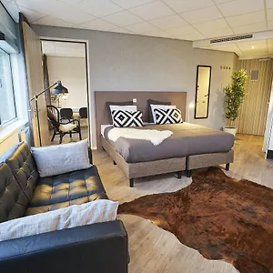 Hotel apartamentowy Amrath Schiphol, Badhoevedorp
